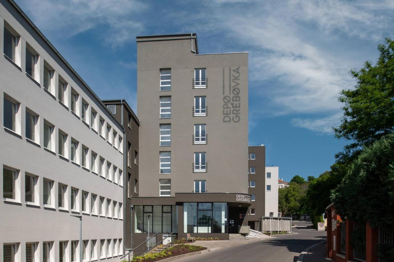 Vila Vinice Prag Exteriör bild